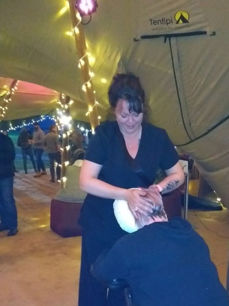 Massage in a tipi
